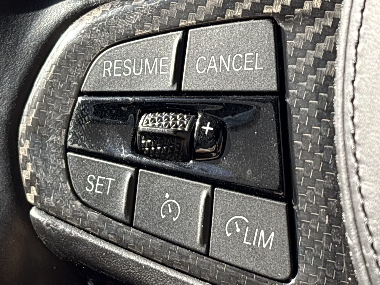 Thumbnail: 2023 BMW M4 - 31