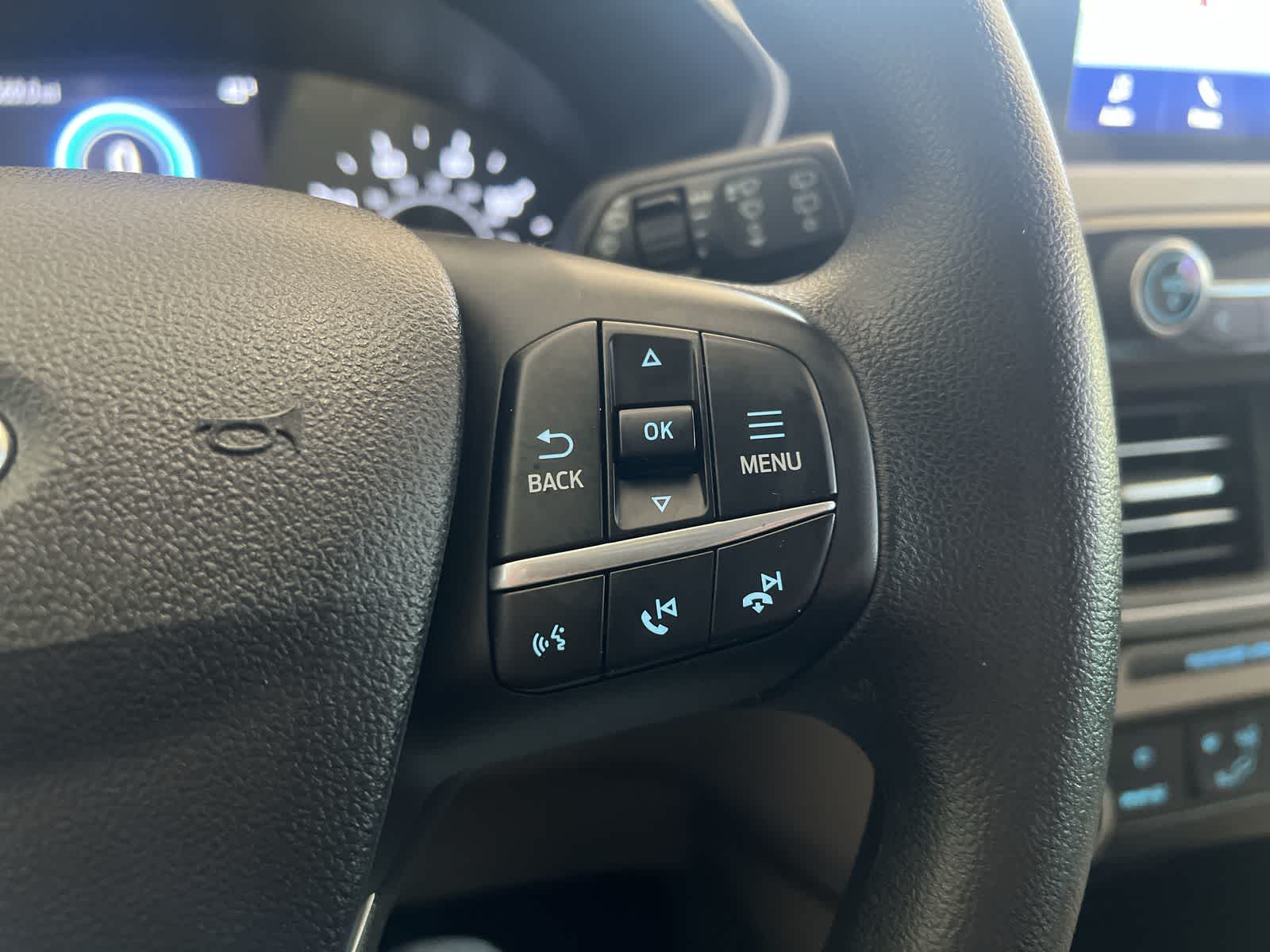 Thumbnail: 2022 Ford Escape - 26