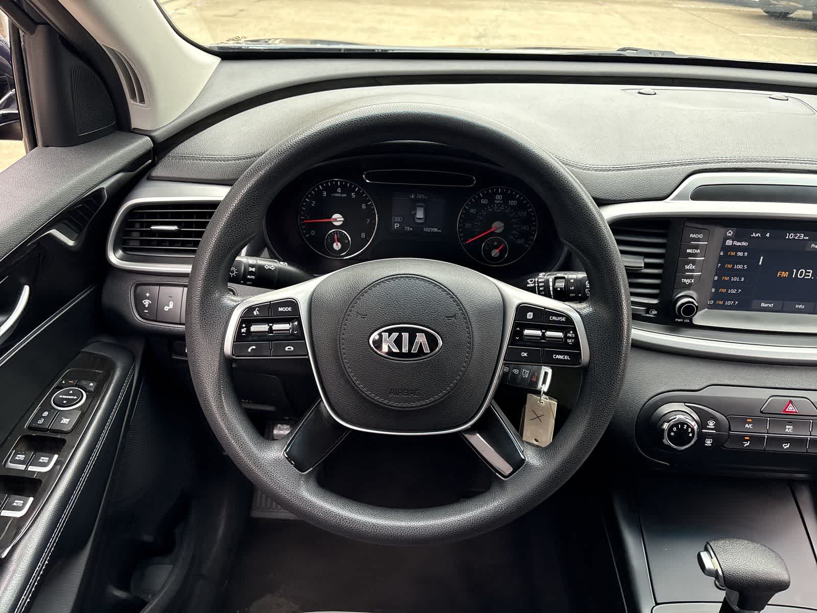 Thumbnail: 2019 Kia Sorento - 14