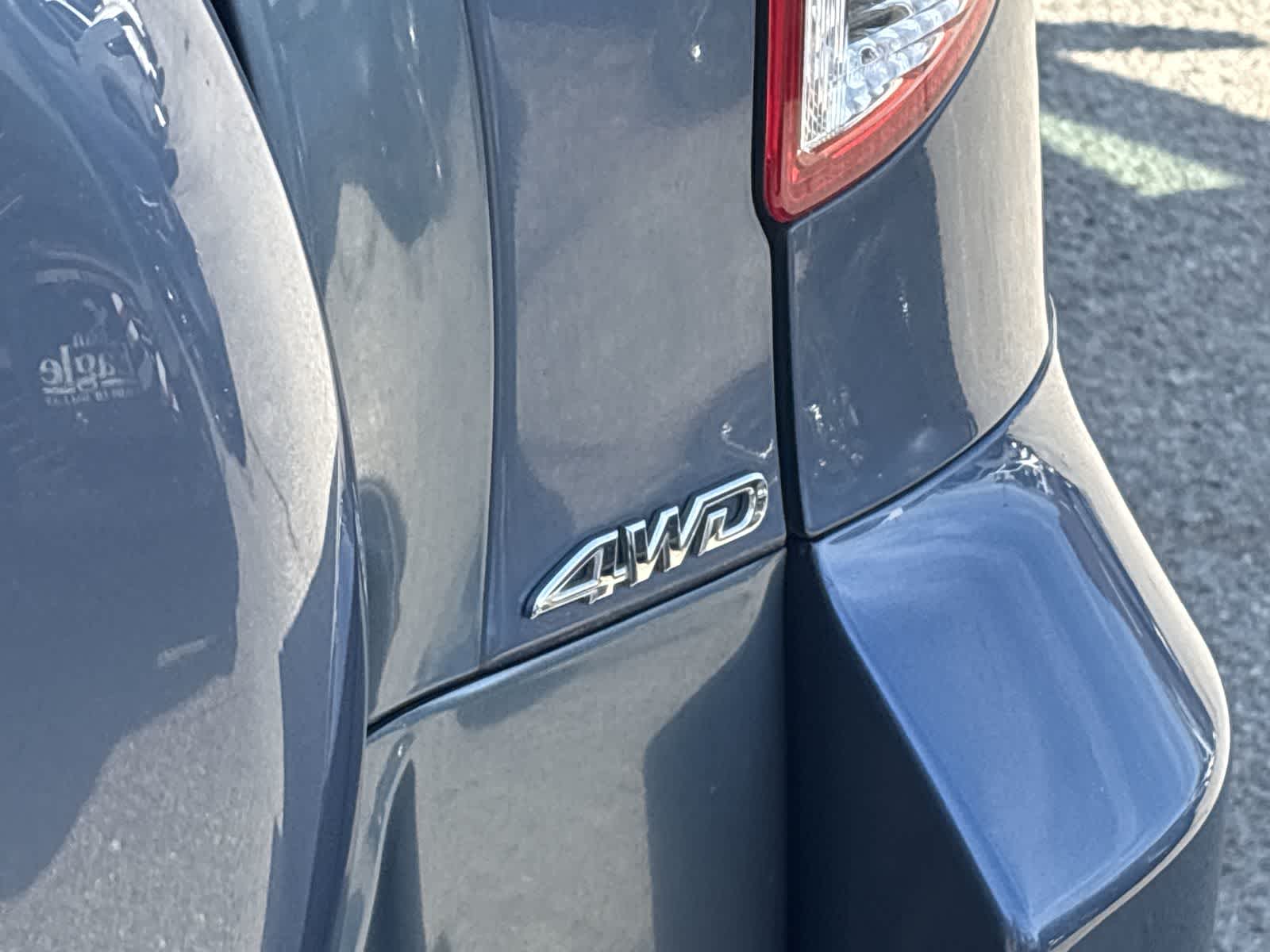 Thumbnail: 2011 Toyota RAV4 - 10