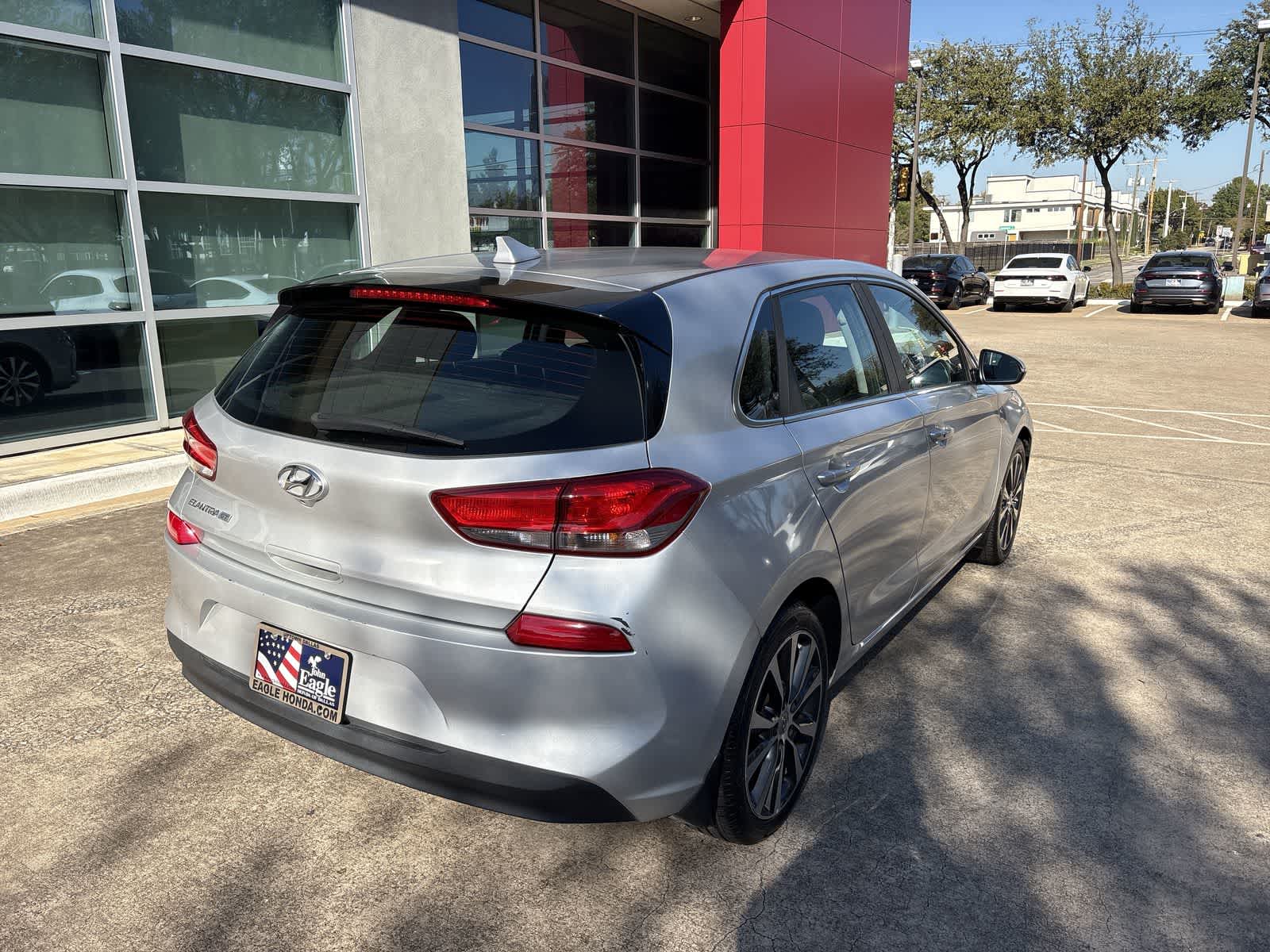 Thumbnail: 2018 Hyundai Elantra - 25