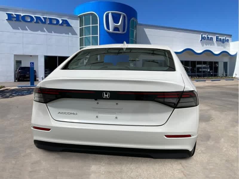 Thumbnail: 2025 Honda Accord - 4