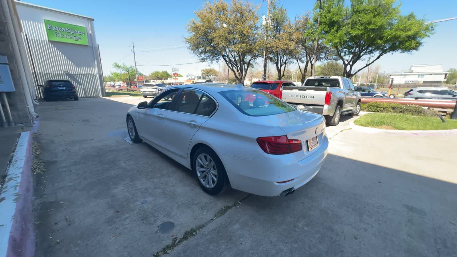 Thumbnail: 2015 BMW 5 Series - 6