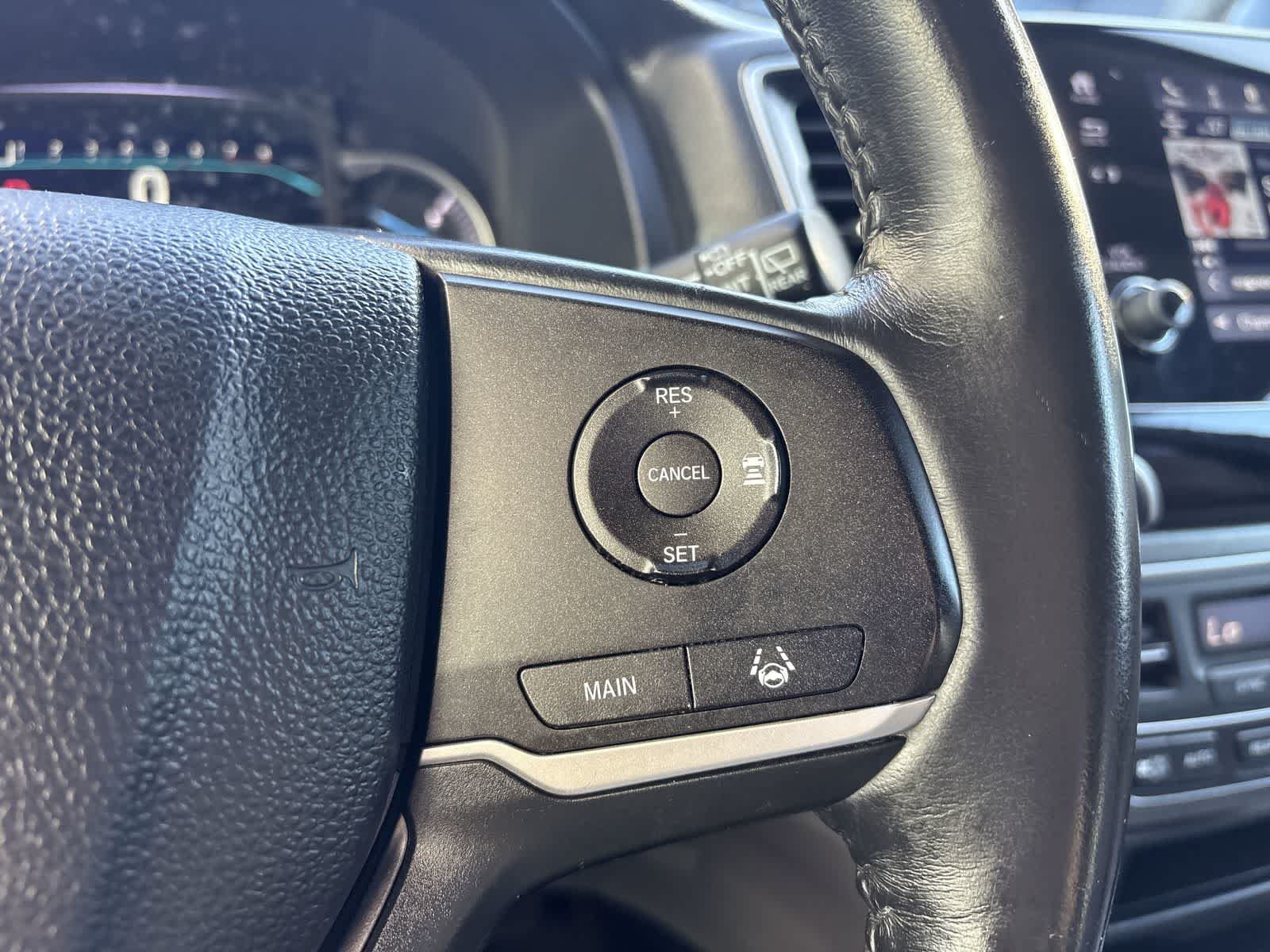 Thumbnail: 2019 Honda Pilot - 30