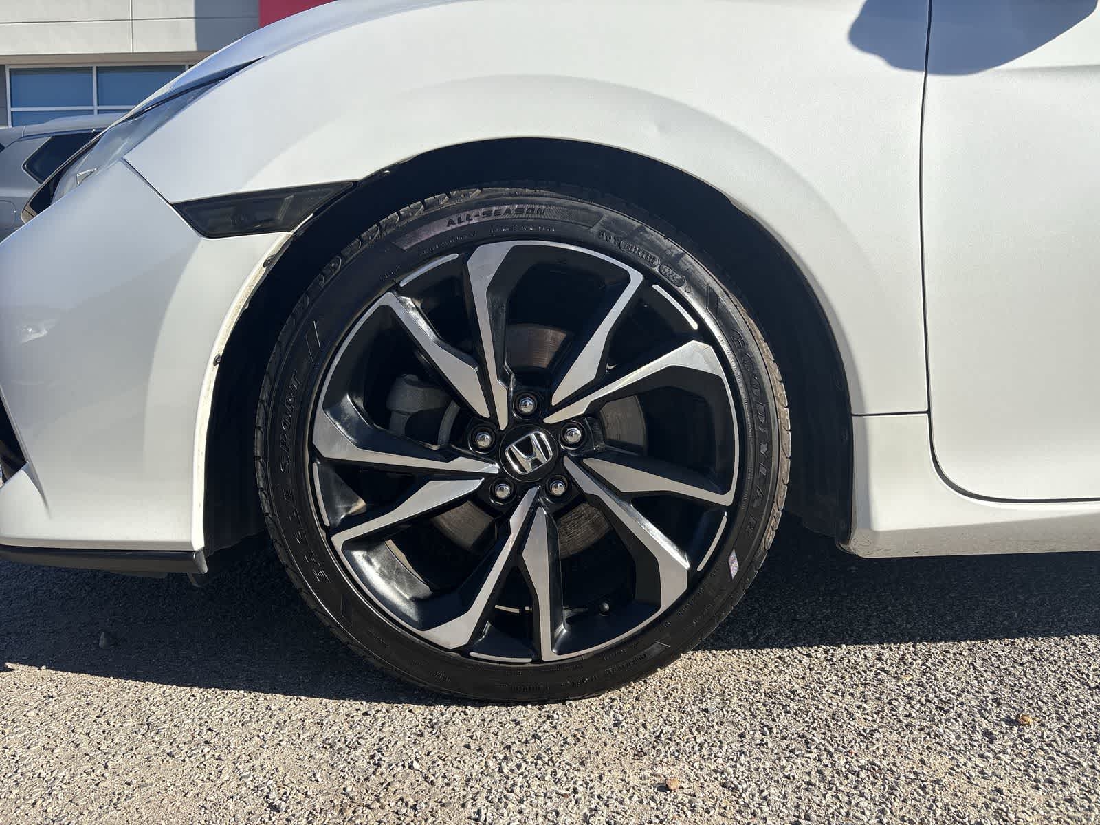 Thumbnail: 2018 Honda Civic - 8