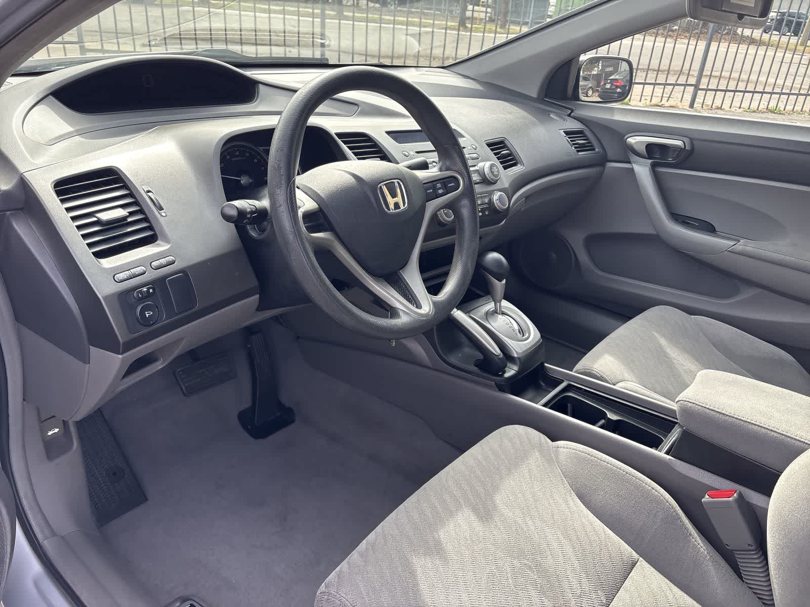 Thumbnail: 2011 Honda Civic - 10