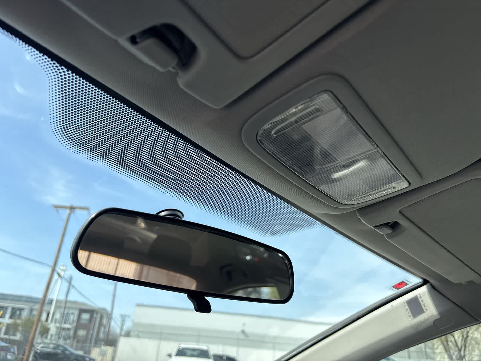 Thumbnail: 2010 Honda Civic - 36