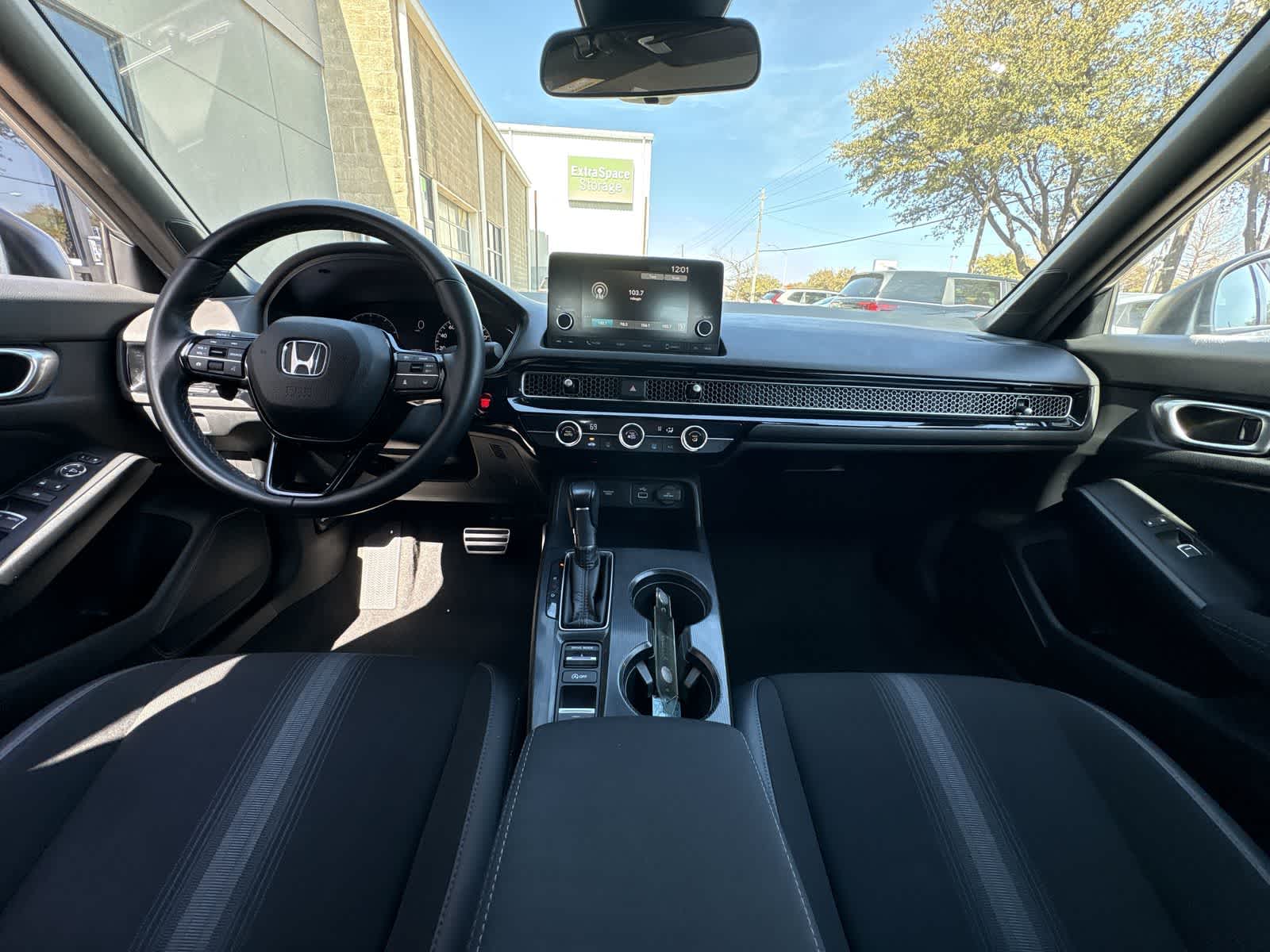 Thumbnail: 2023 Honda Civic - 21