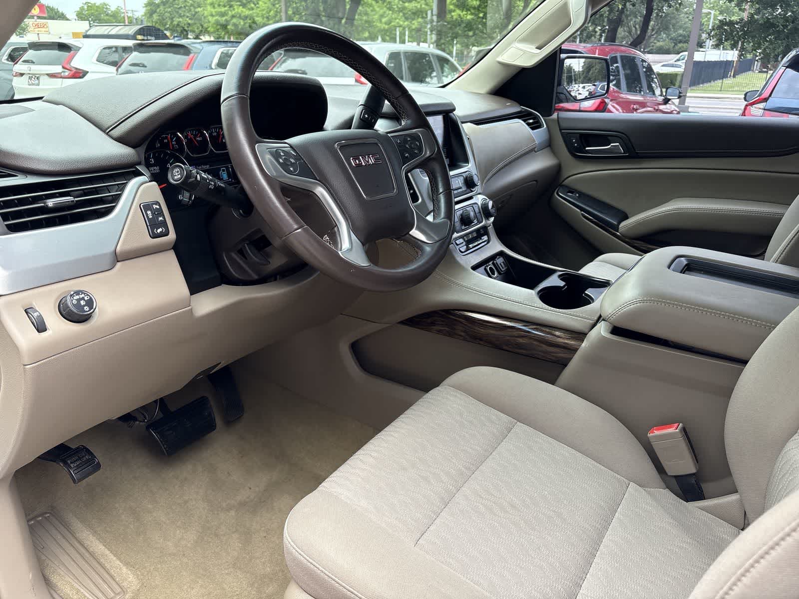 Thumbnail: 2018 GMC Yukon XL - 2