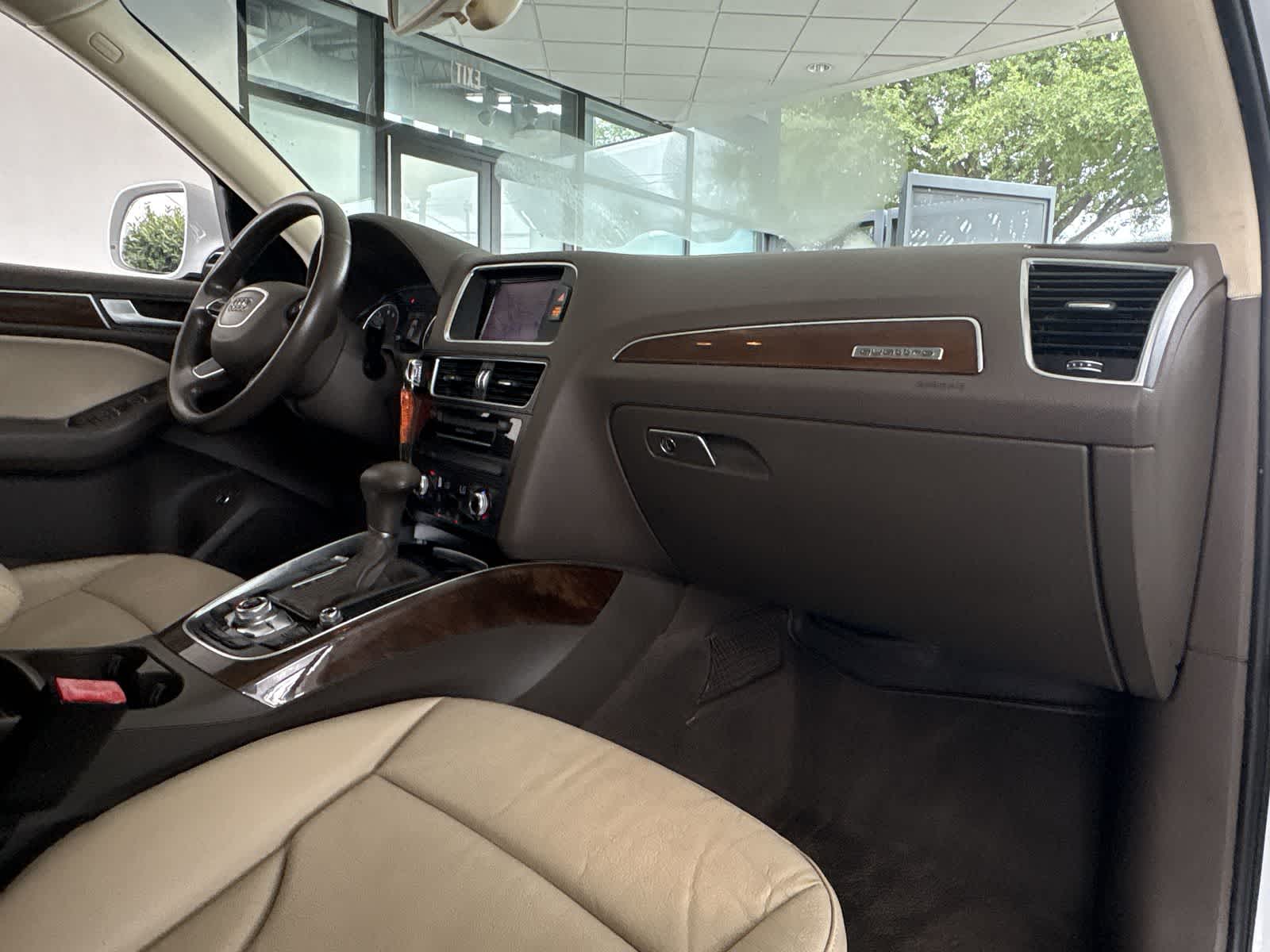 Thumbnail: 2015 Audi Q5 - 21
