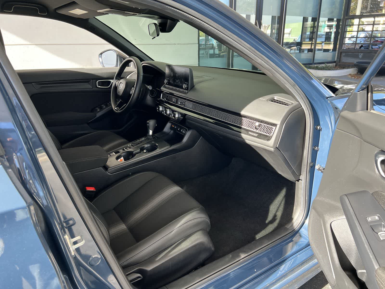 Thumbnail: 2025 Honda Civic - 31