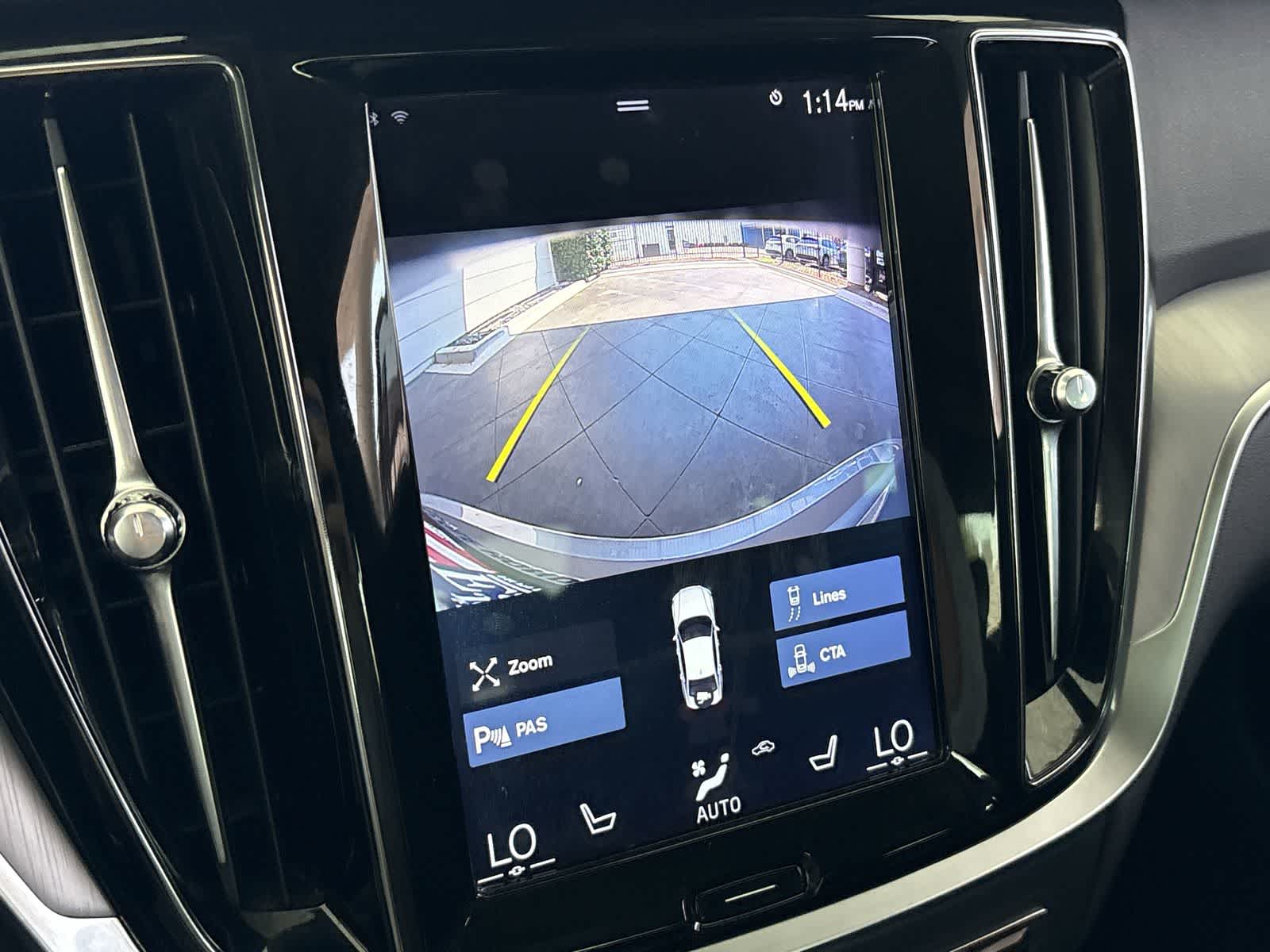 Thumbnail: 2019 Volvo S60 - 30