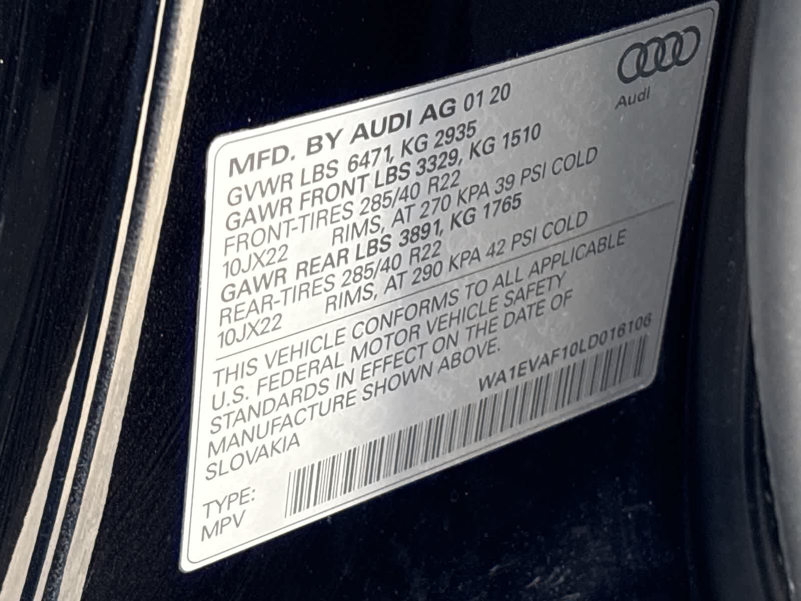 Thumbnail: 2020 Audi Q8 - 40