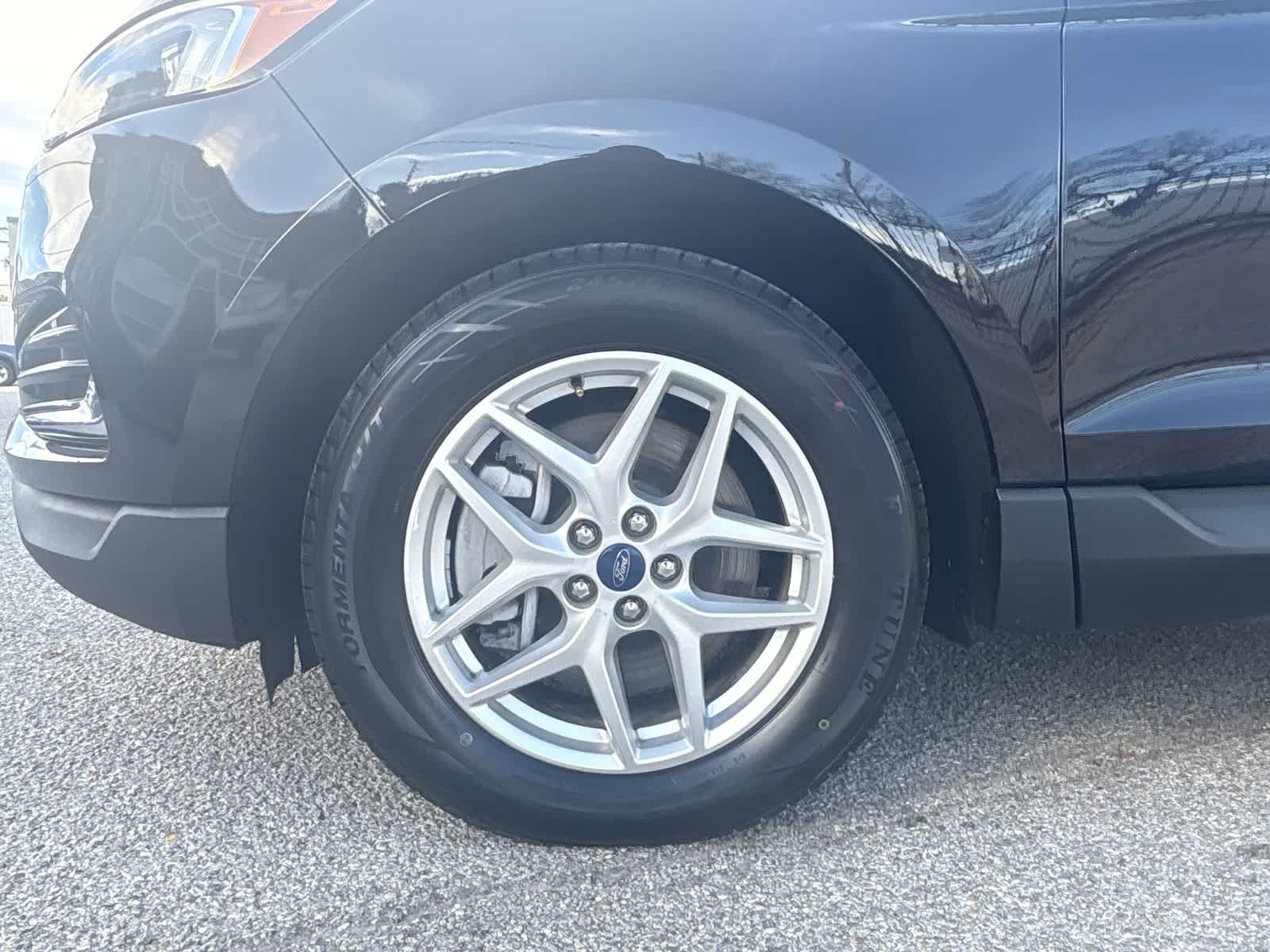 Thumbnail: 2022 Ford Edge - 8