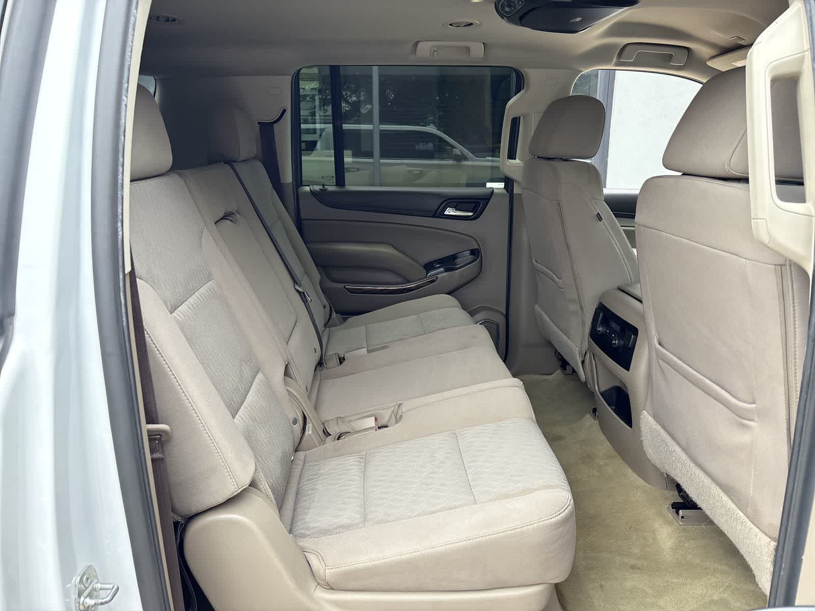 Thumbnail: 2018 GMC Yukon XL - 12