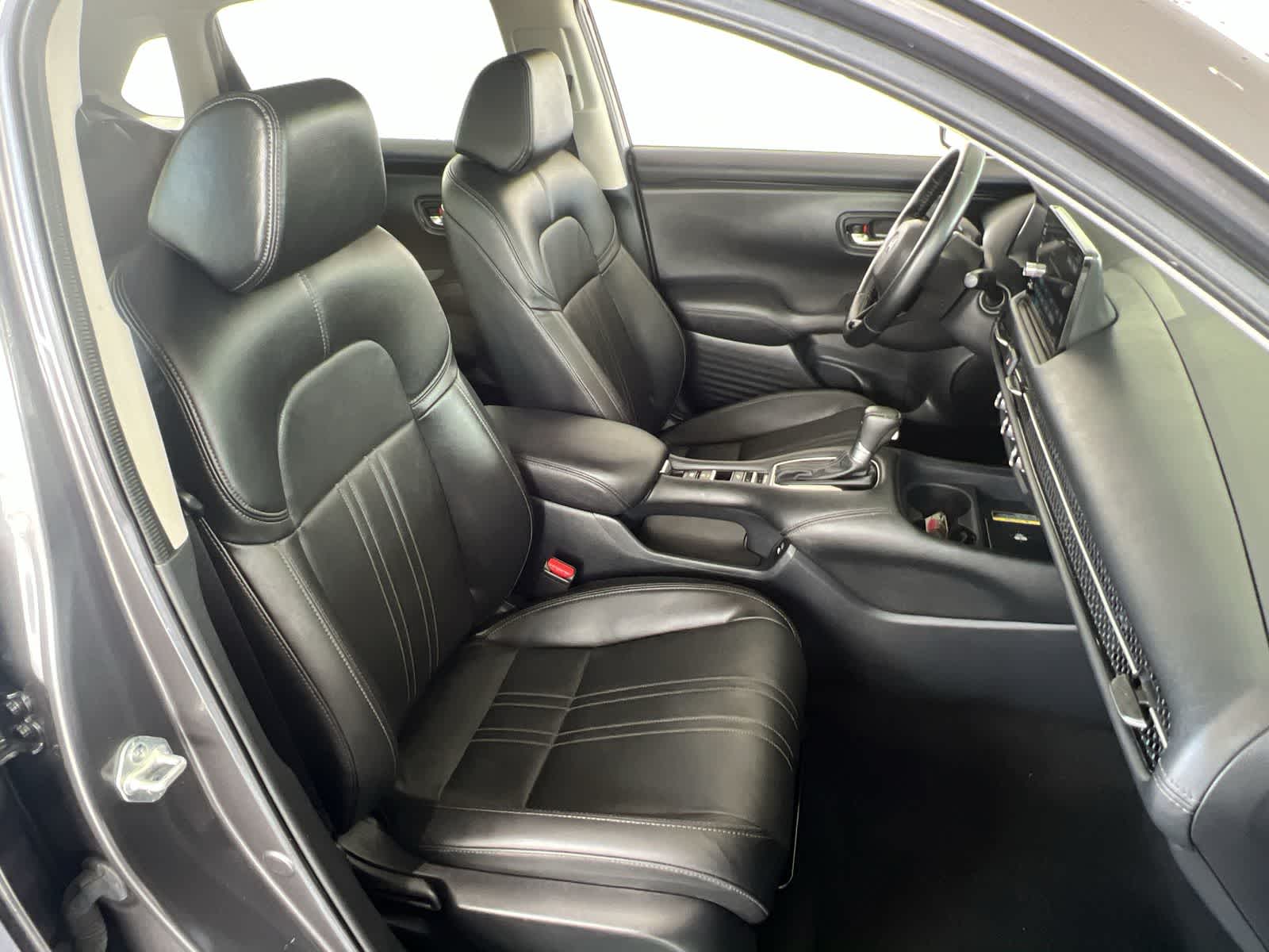 Thumbnail: 2025 Honda HR-V - 13