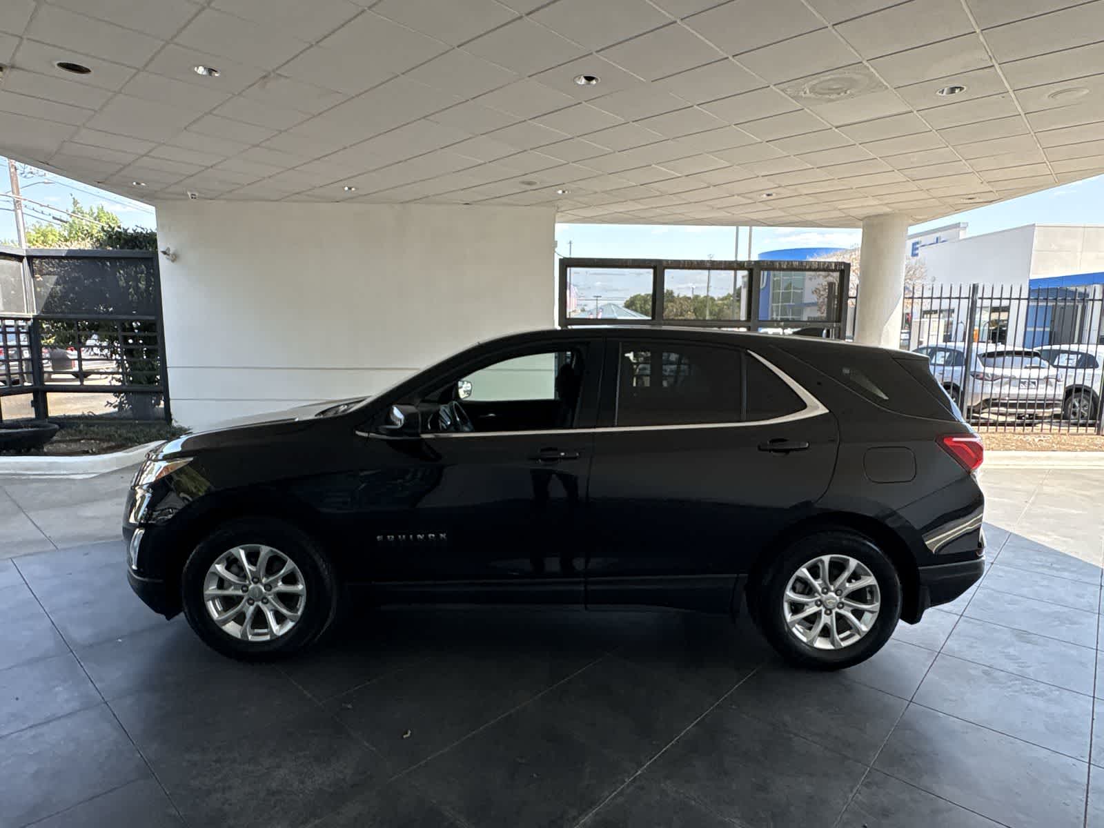 Thumbnail: 2020 Chevrolet Equinox - 3