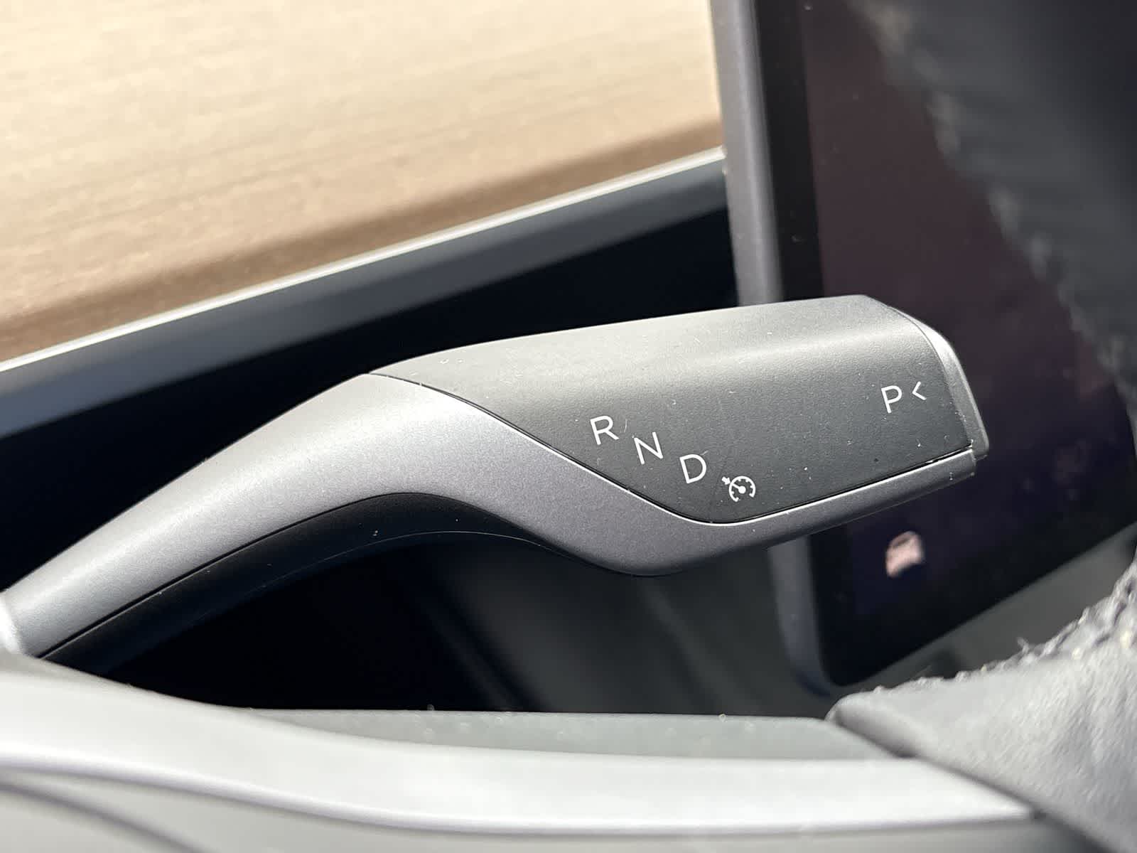 Thumbnail: 2022 Tesla Model 3 - 15