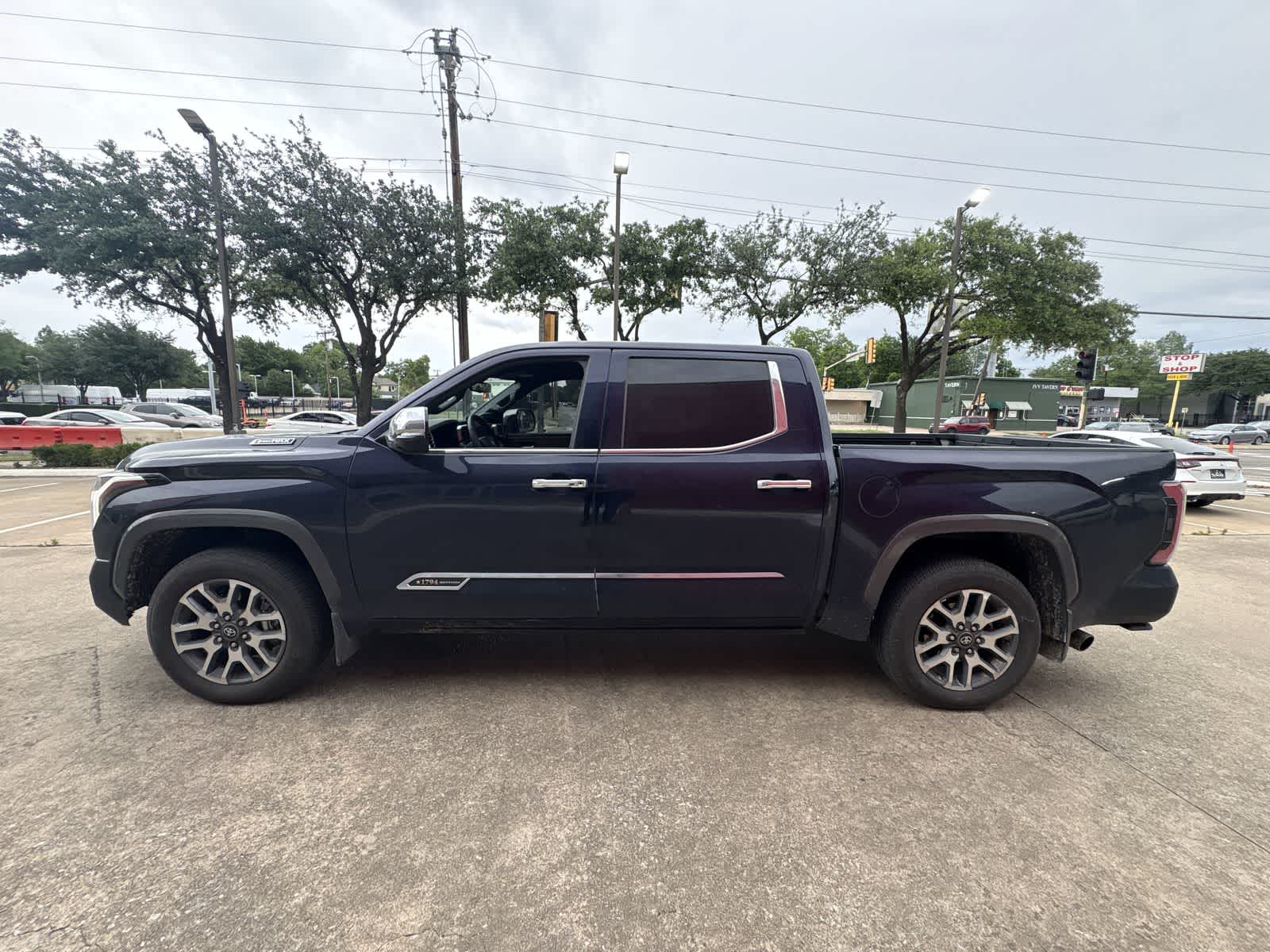 Thumbnail: 2025 Toyota Tundra - 2