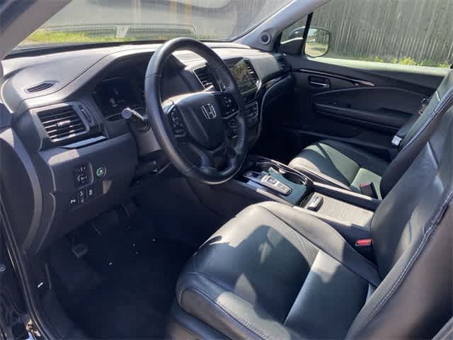 Certified 2019 Honda Pilot Touring with VIN 5FNYF5H66KB010088 for sale in Dallas, TX