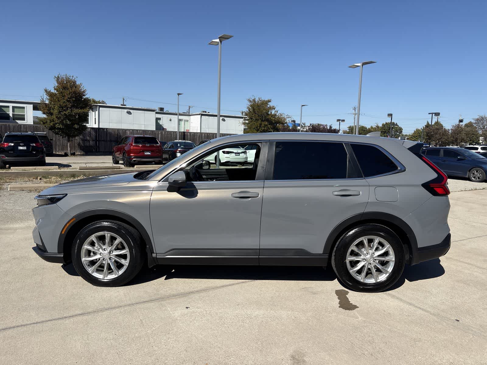 2025 Honda CR-V EX photo 2