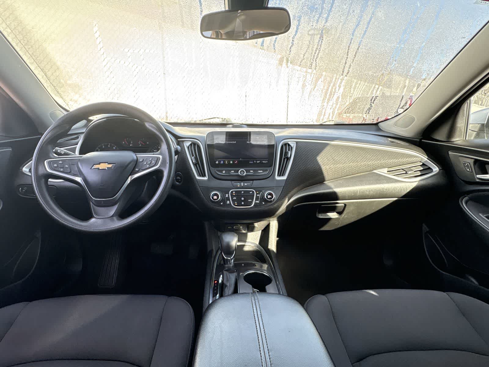 Thumbnail: 2022 Chevrolet Malibu - 9