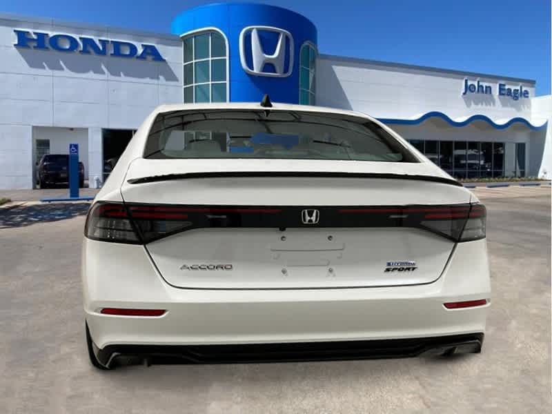2025 Honda Accord Hybrid Sport-L photo 4