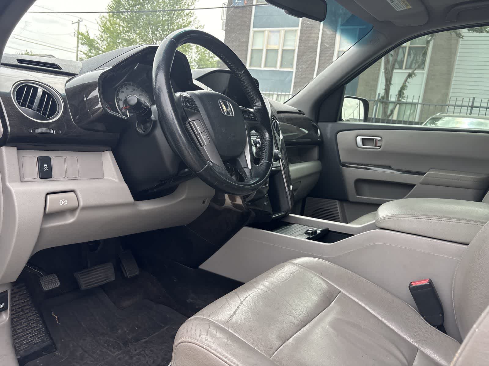 Thumbnail: 2013 Honda Pilot - 2