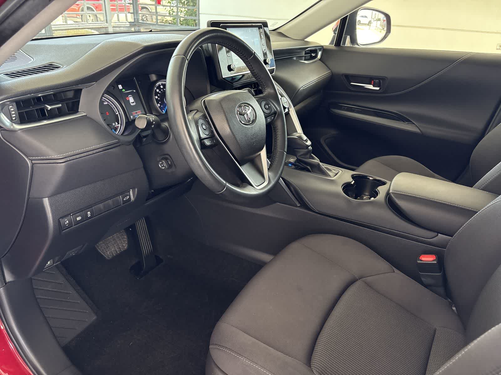 Thumbnail: 2021 Toyota Venza - 2