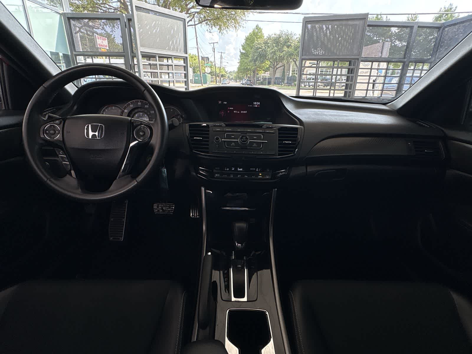 Thumbnail: 2017 Honda Accord - 9