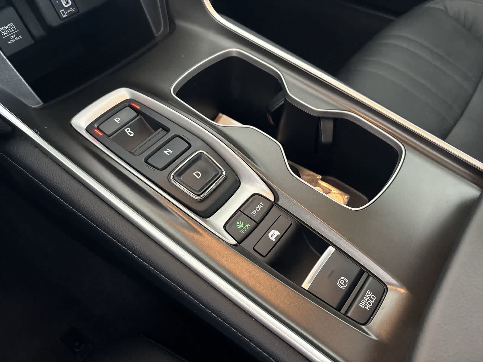 Thumbnail: 2018 Honda Accord - 16