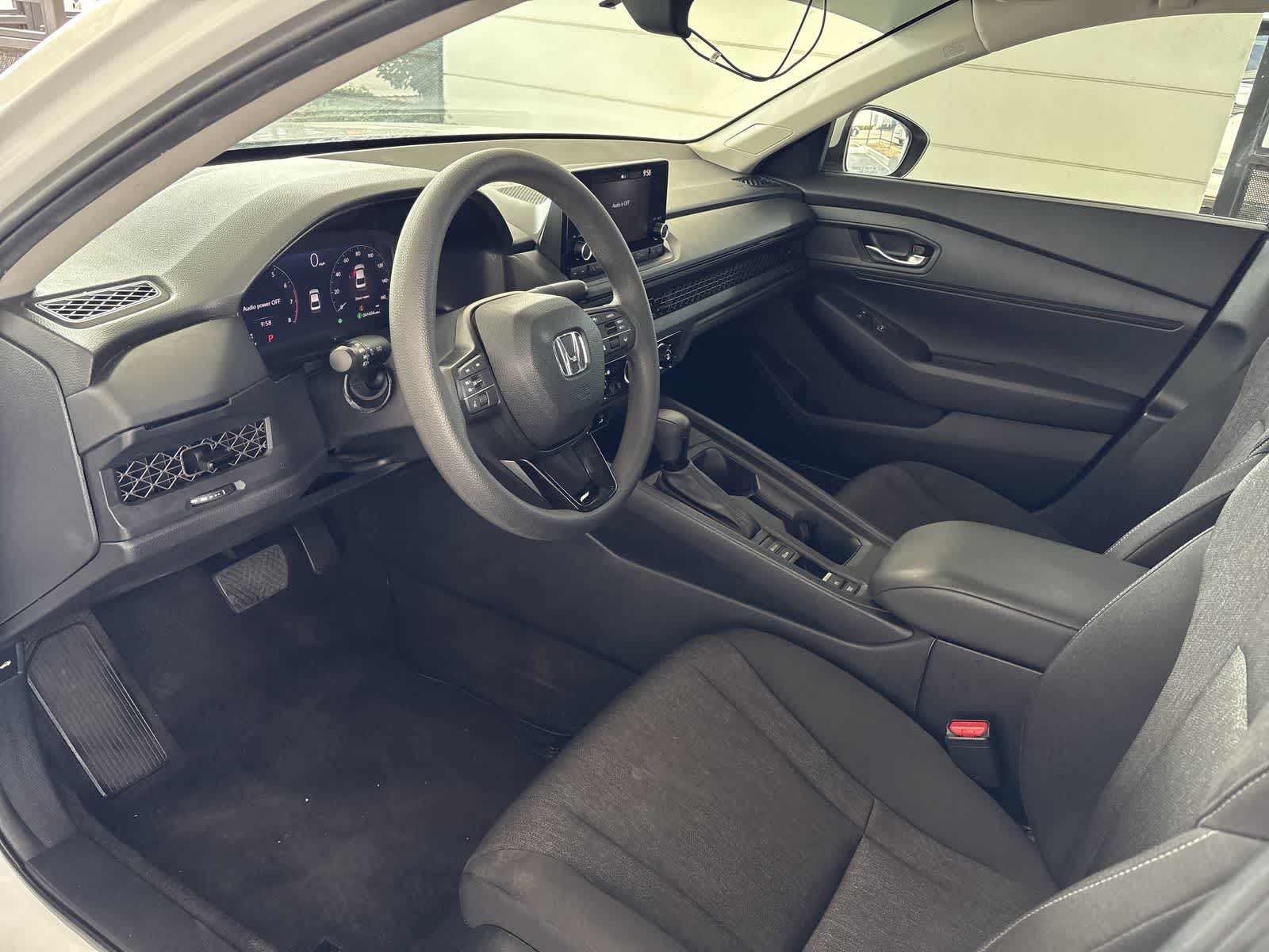 2023 Honda Accord LX photo 2
