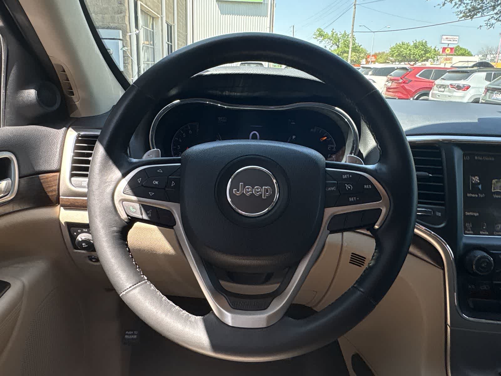 Thumbnail: 2015 Jeep Grand Cherokee - 27