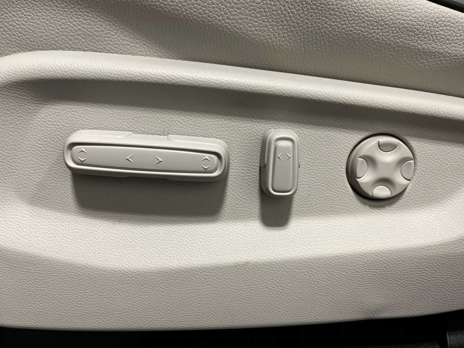 Thumbnail: 2026 Honda Odyssey - 14