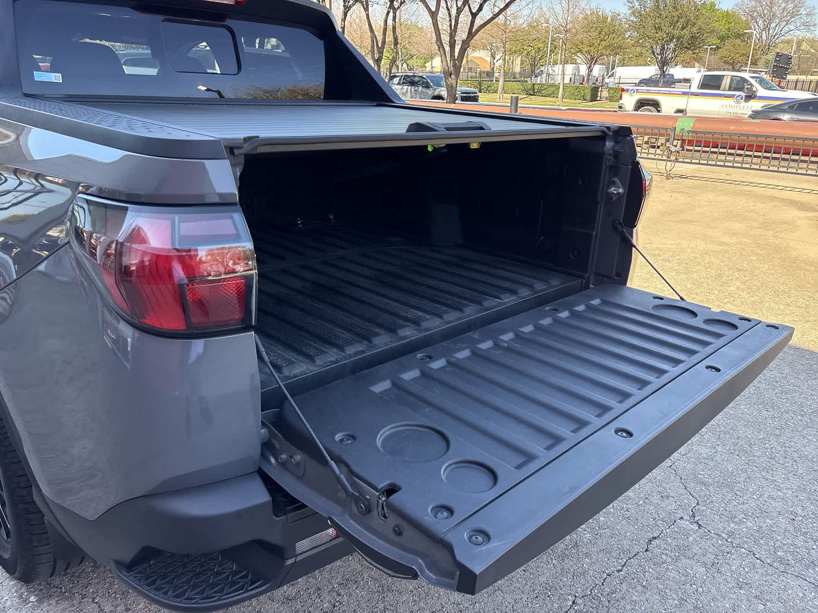 Thumbnail: 2022 Hyundai Santa Cruz - 38