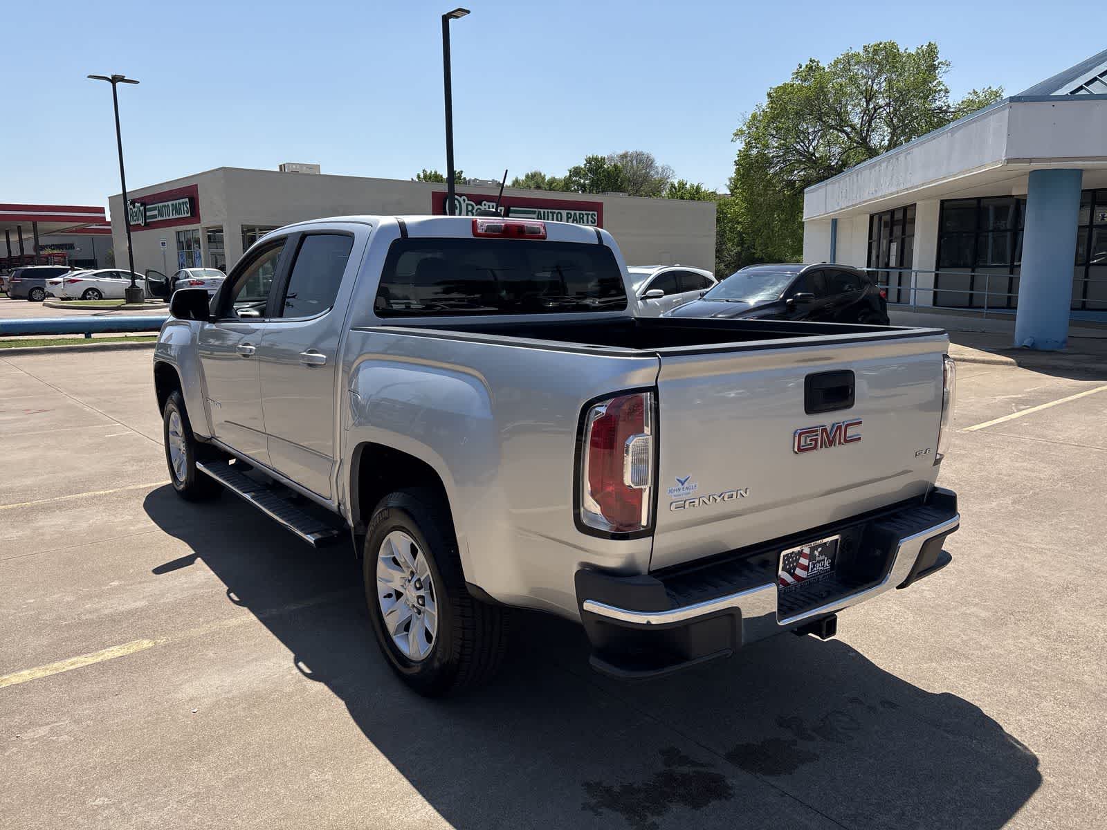 2015 GMC Canyon SLE 12