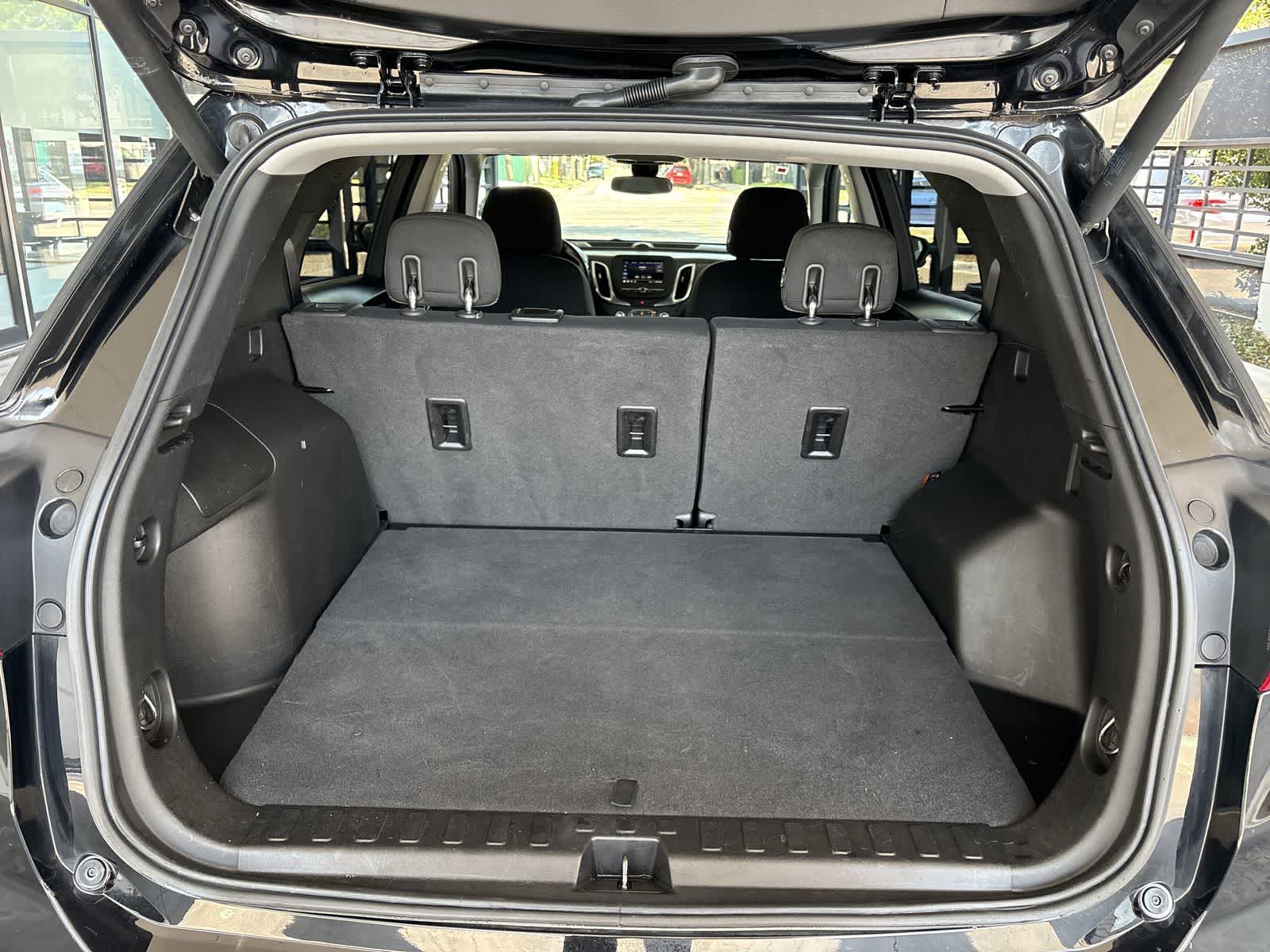 Thumbnail: 2020 Chevrolet Equinox - 18