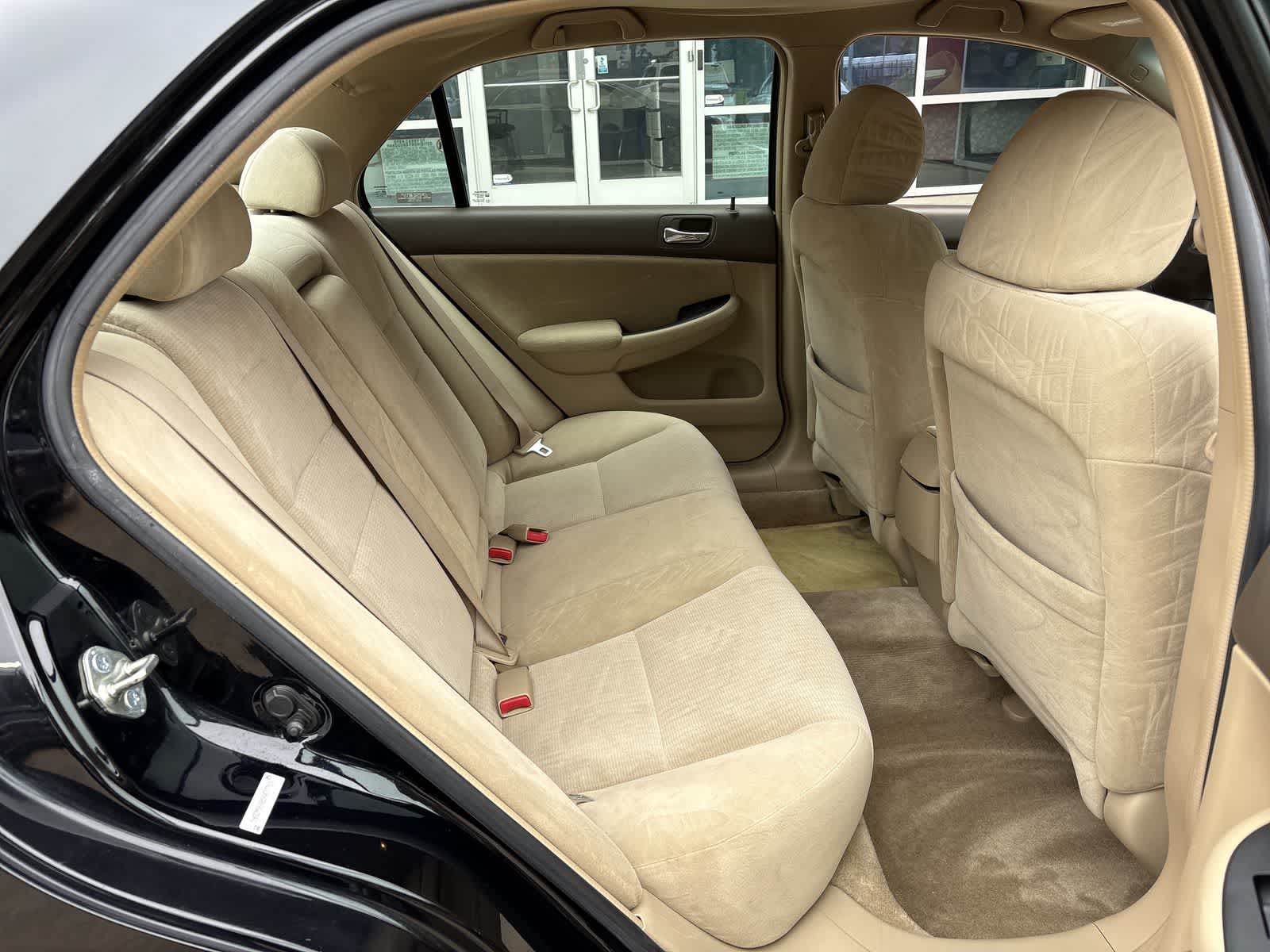 Thumbnail: 2005 Honda Accord - 12