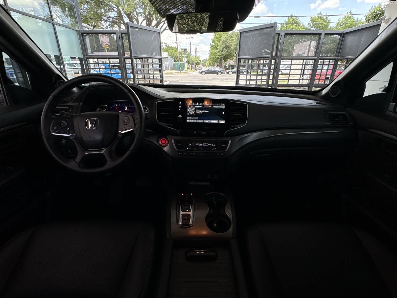 Thumbnail: 2023 Honda Passport - 9