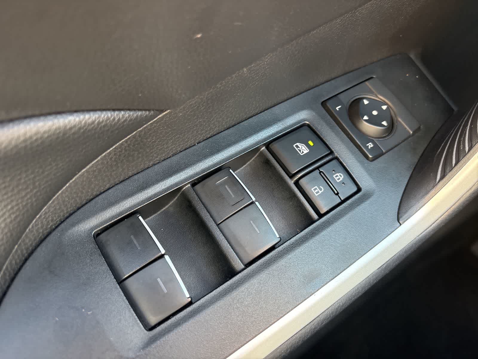 Thumbnail: 2025 Toyota RAV4 - 37