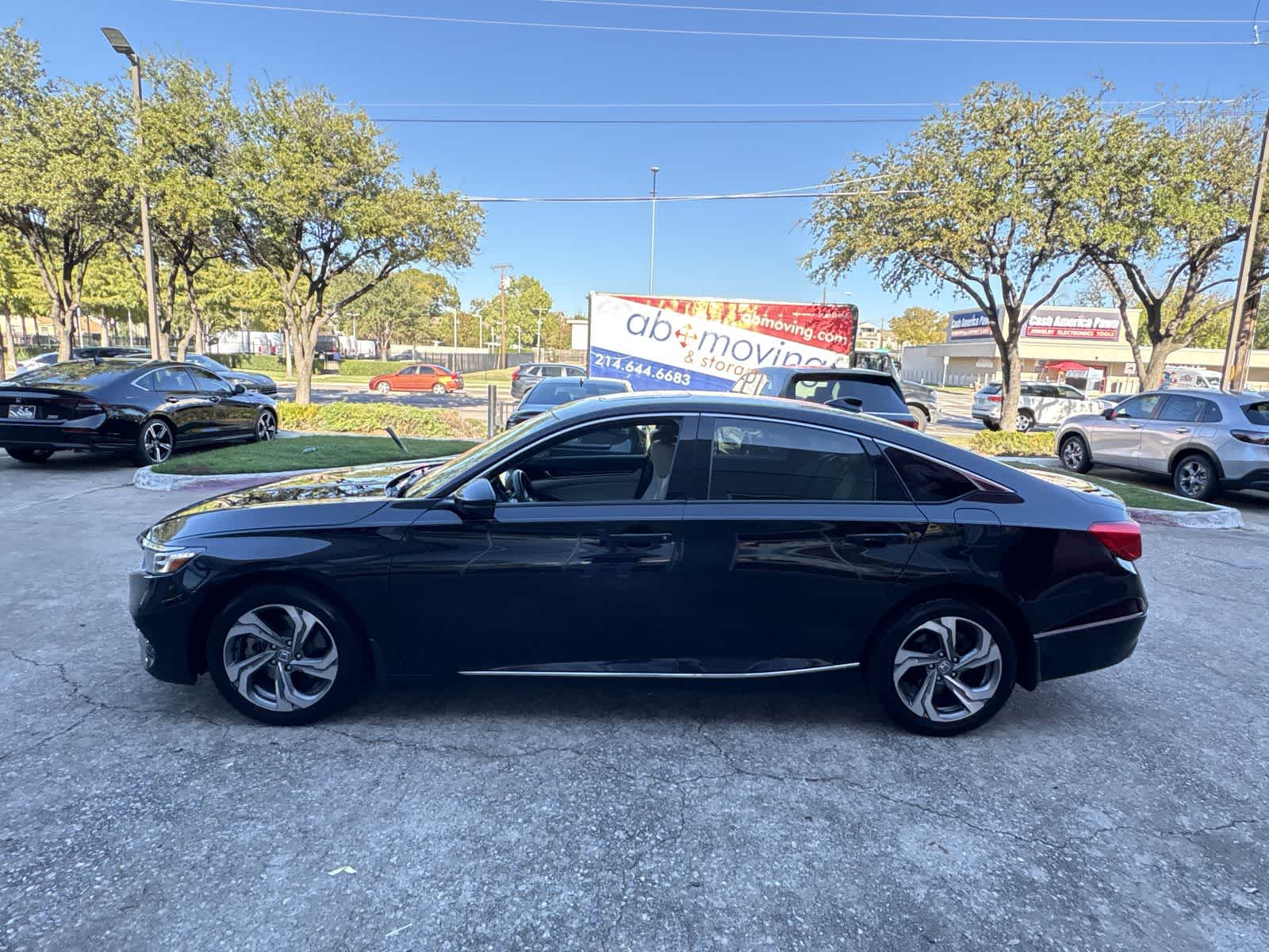 Thumbnail: 2018 Honda Accord - 3