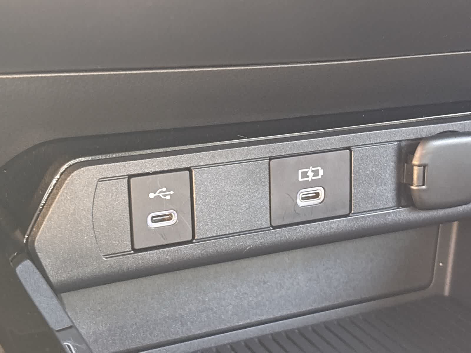 Thumbnail: 2025 Toyota Prius - 22