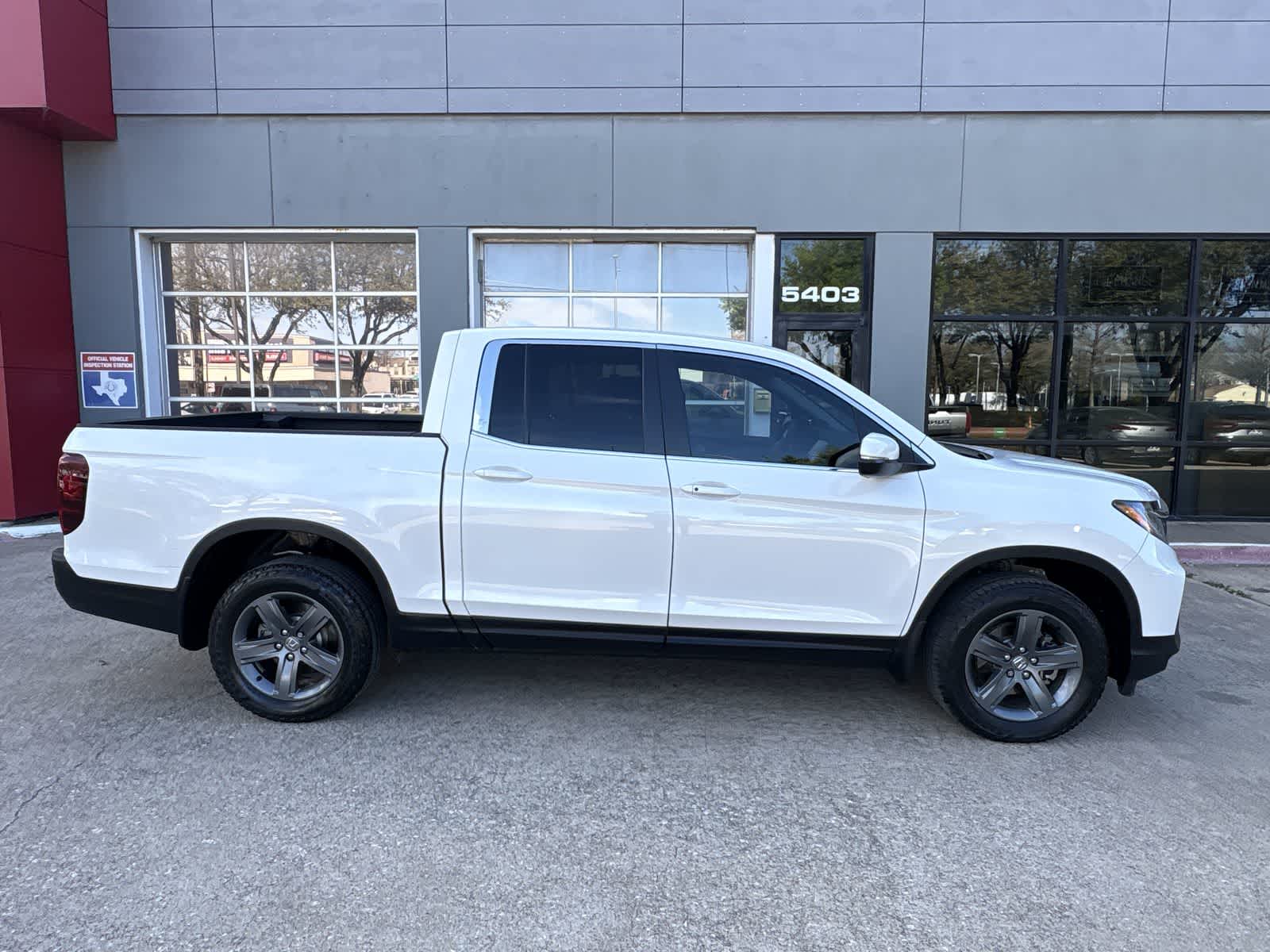 Thumbnail: 2023 Honda Ridgeline - 15