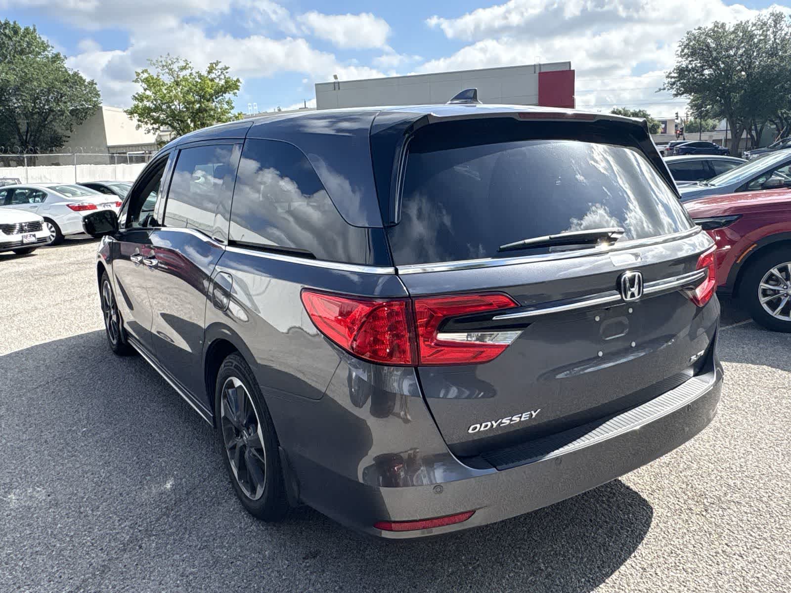 Thumbnail: 2024 Honda Odyssey - 3