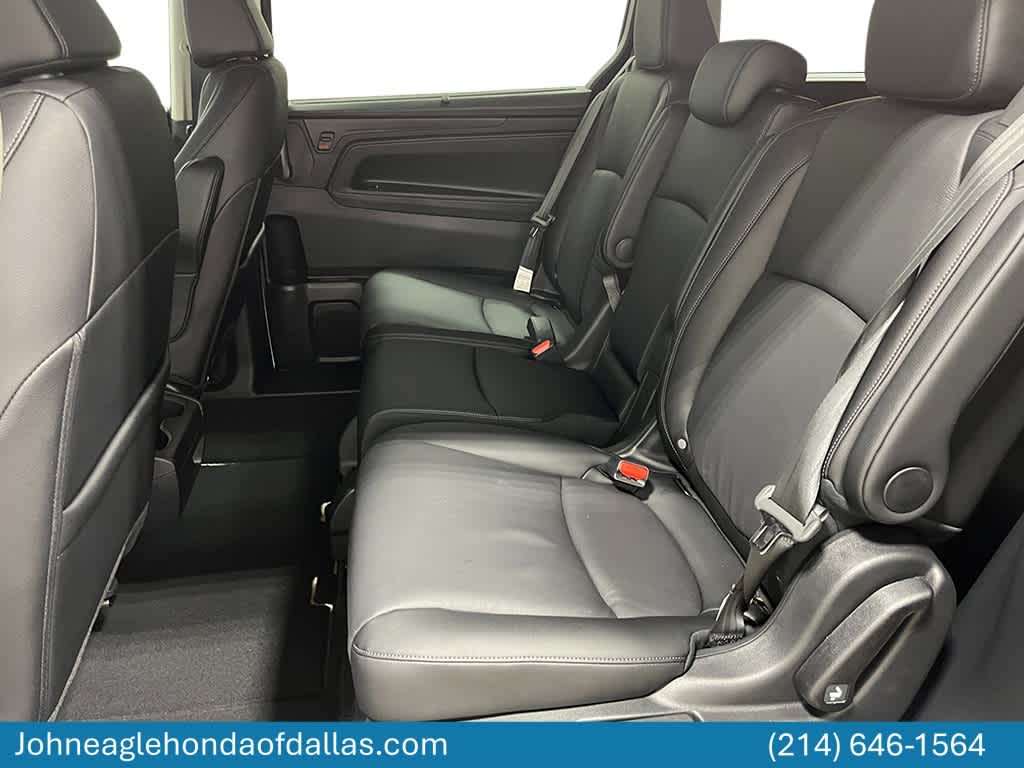 Thumbnail: 2026 Honda Odyssey - 21