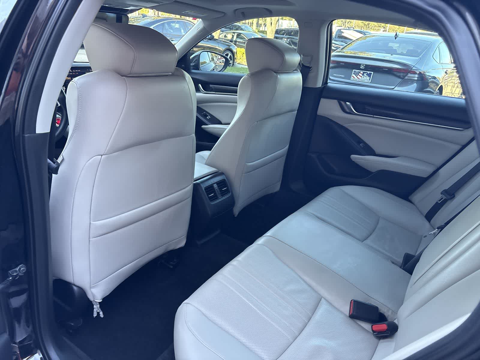 Thumbnail: 2018 Honda Accord - 11