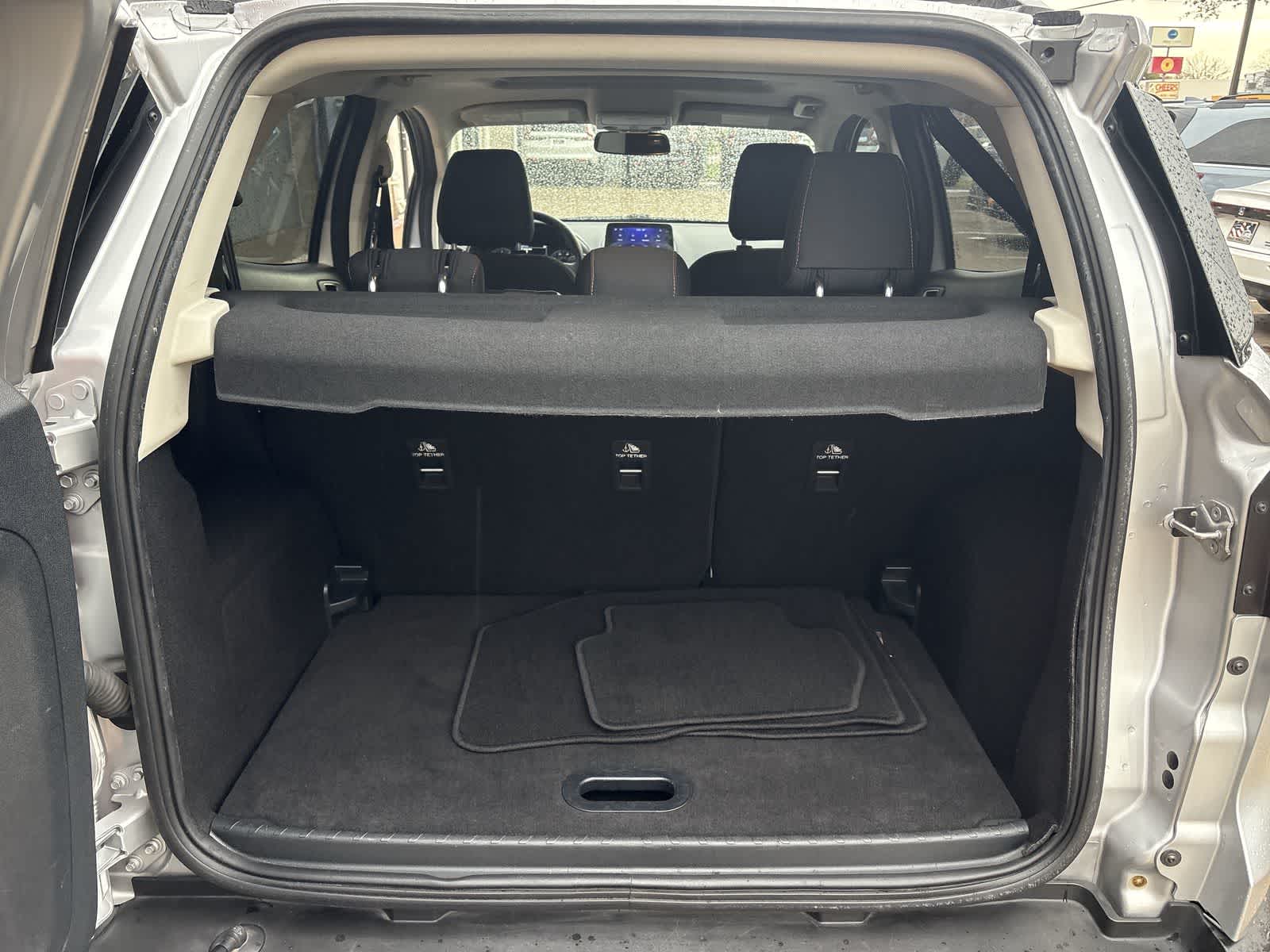 Thumbnail: 2021 Ford EcoSport - 16