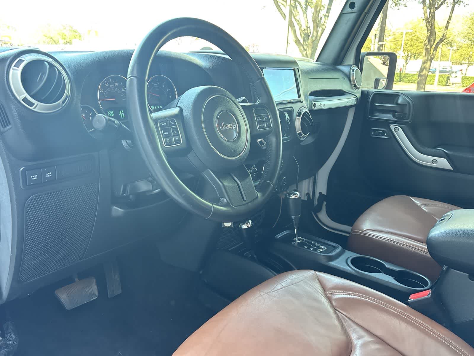 Thumbnail: 2018 Jeep Wrangler - 10