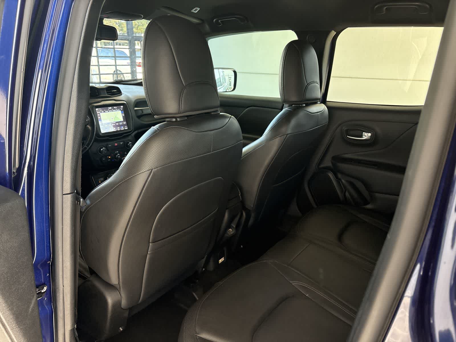 Thumbnail: 2020 Jeep Renegade - 11