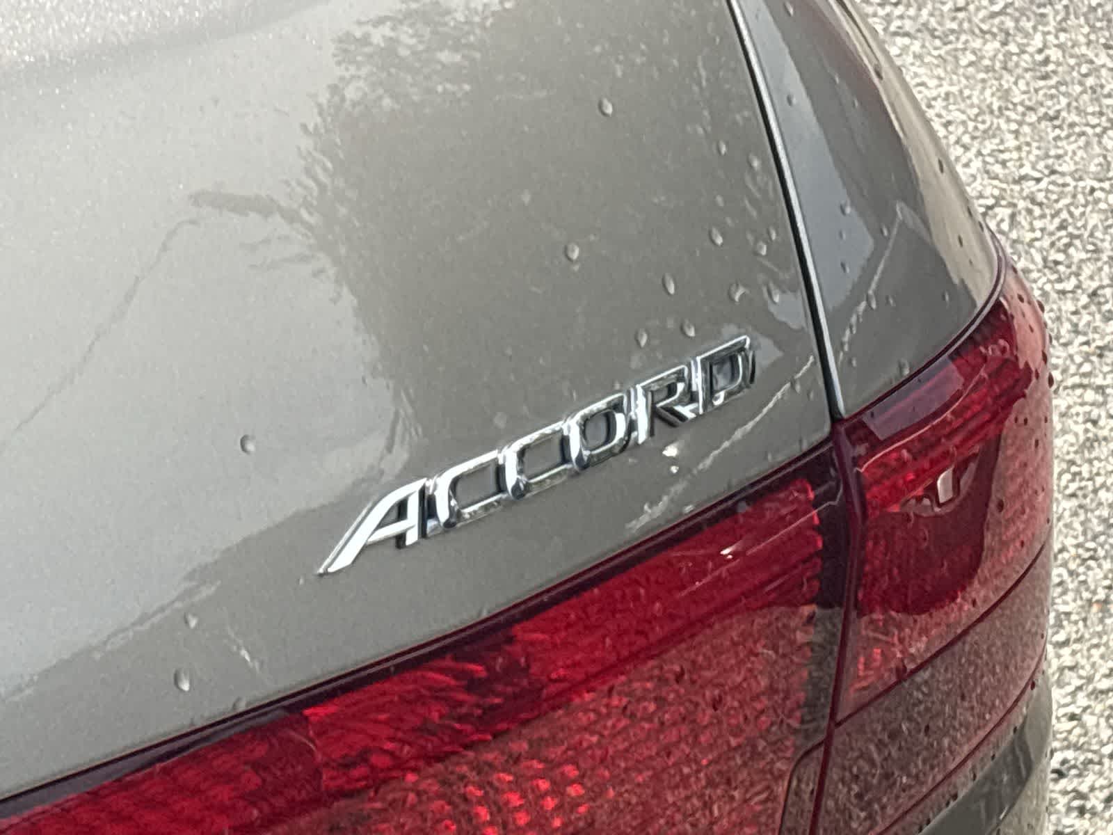 Thumbnail: 2005 Honda Accord - 7